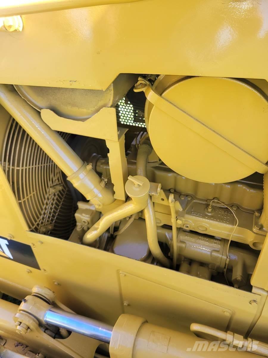 CAT D5H Rupsdozers
