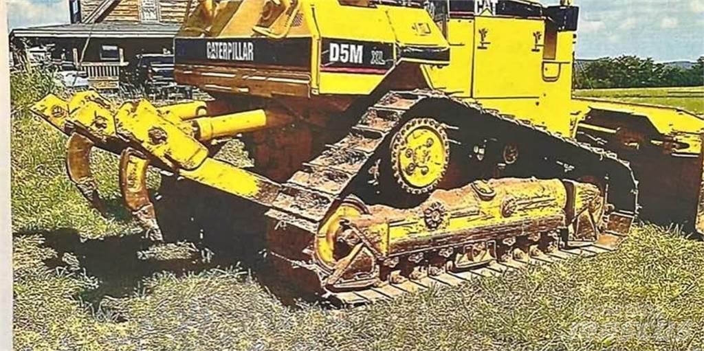 CAT D5M XL Rupsdozers