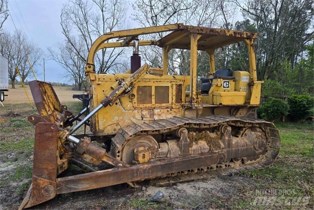 CAT D6C Rupsdozers