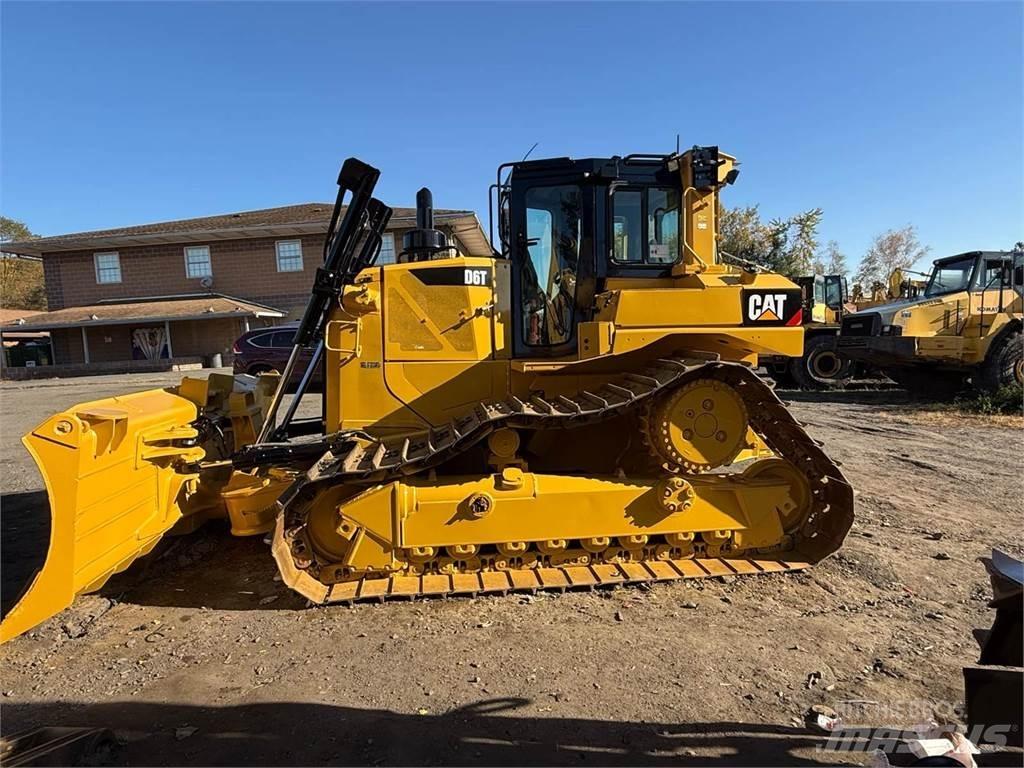 CAT D6T Rupsdozers
