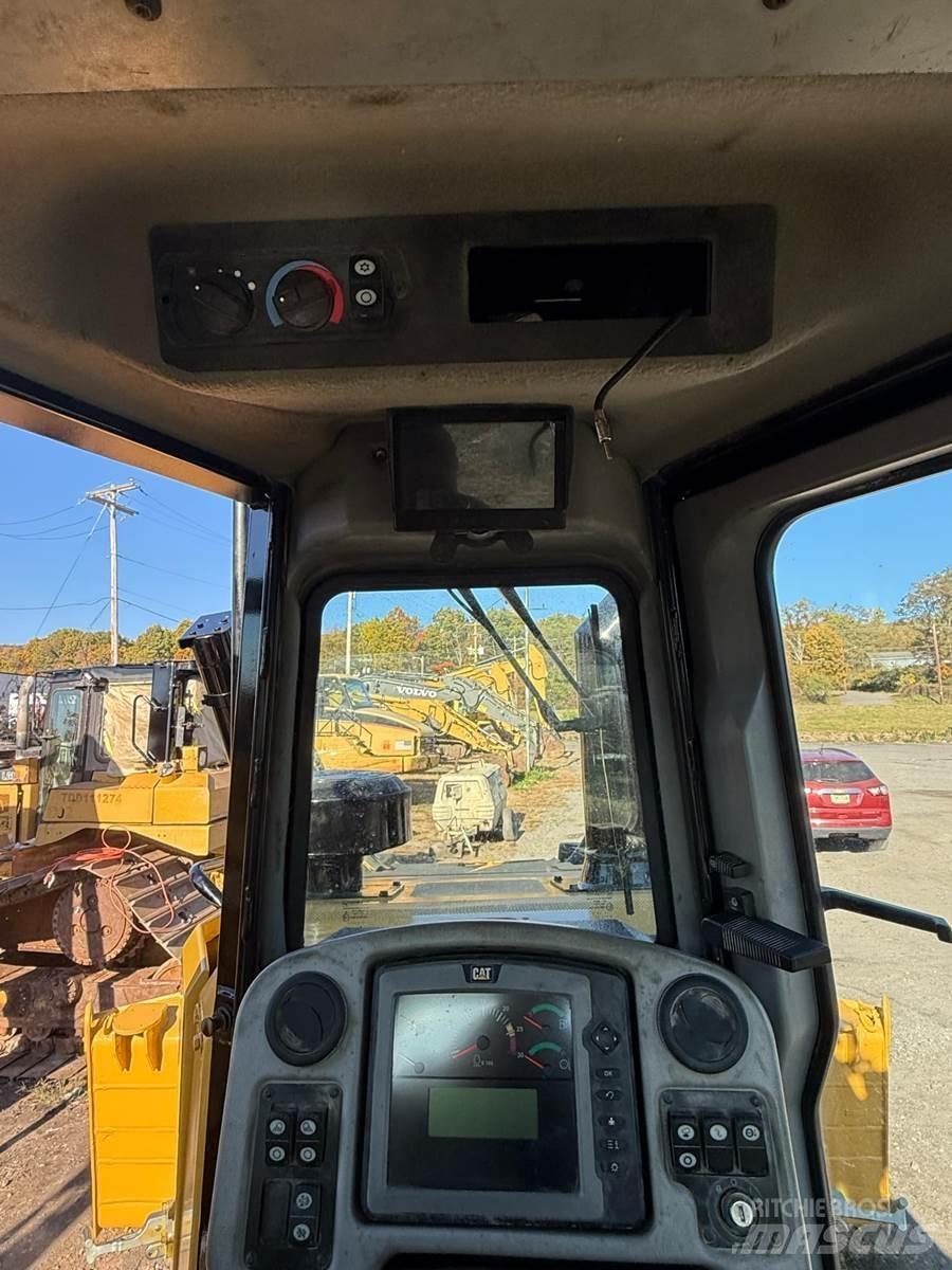 CAT D6T Rupsdozers
