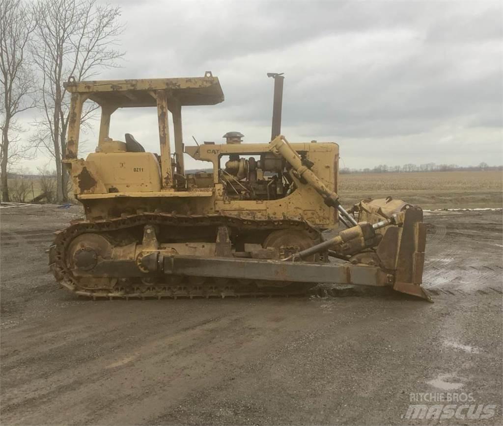 CAT D7F Rupsdozers