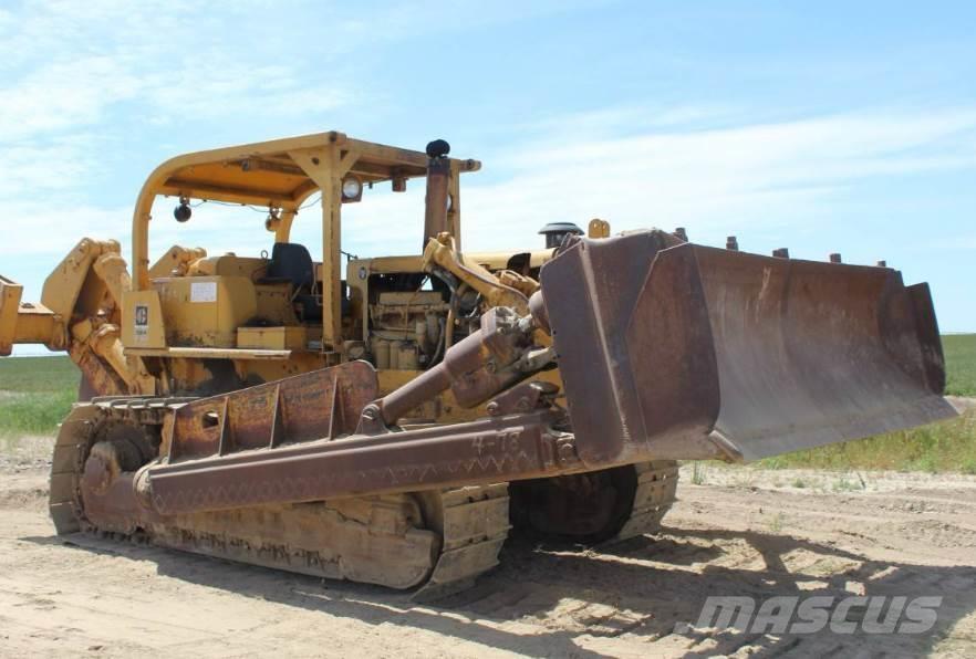 CAT D8H Rupsdozers