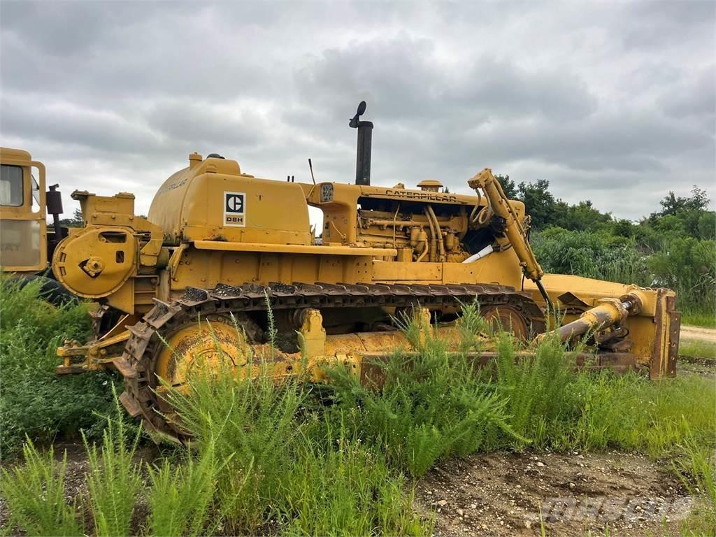 CAT D8H Rupsdozers