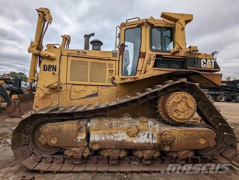 CAT D8N Rupsdozers