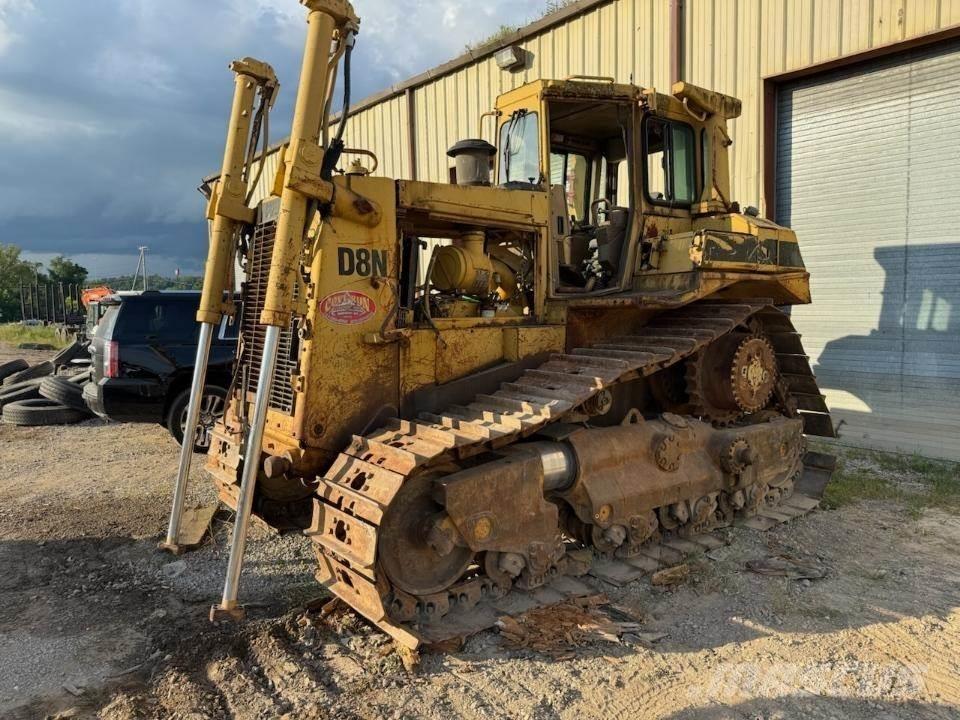 CAT D8N Rupsdozers