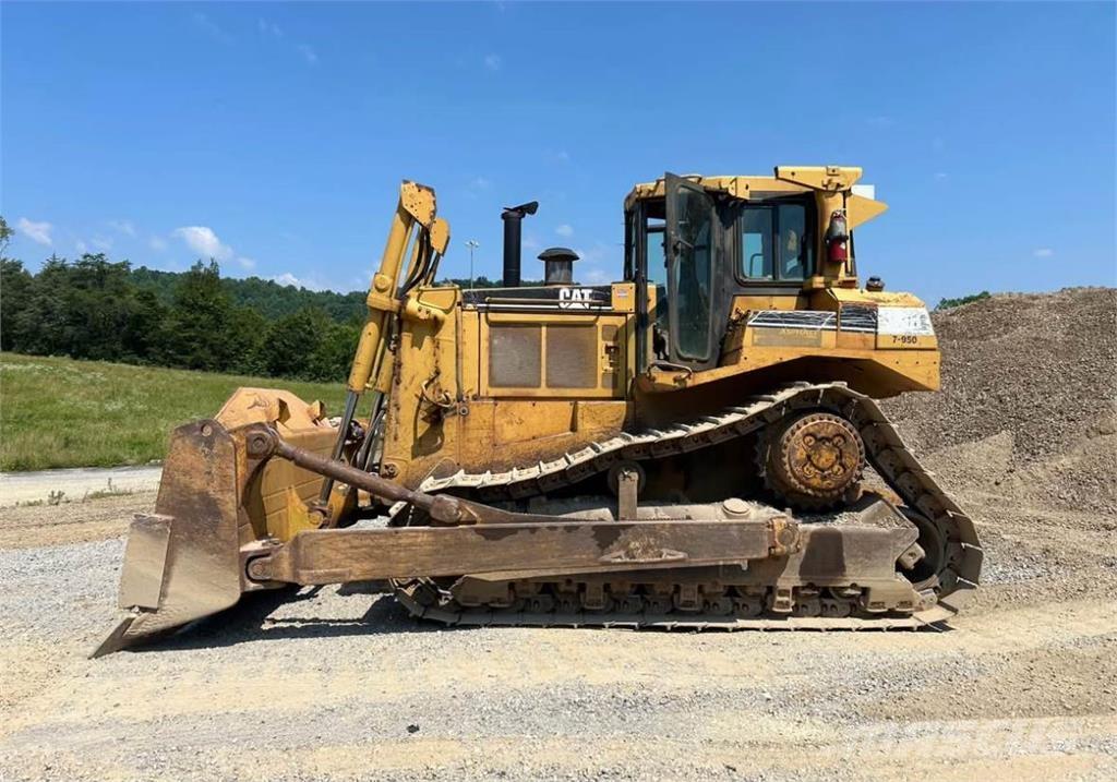 CAT D8N Rupsdozers