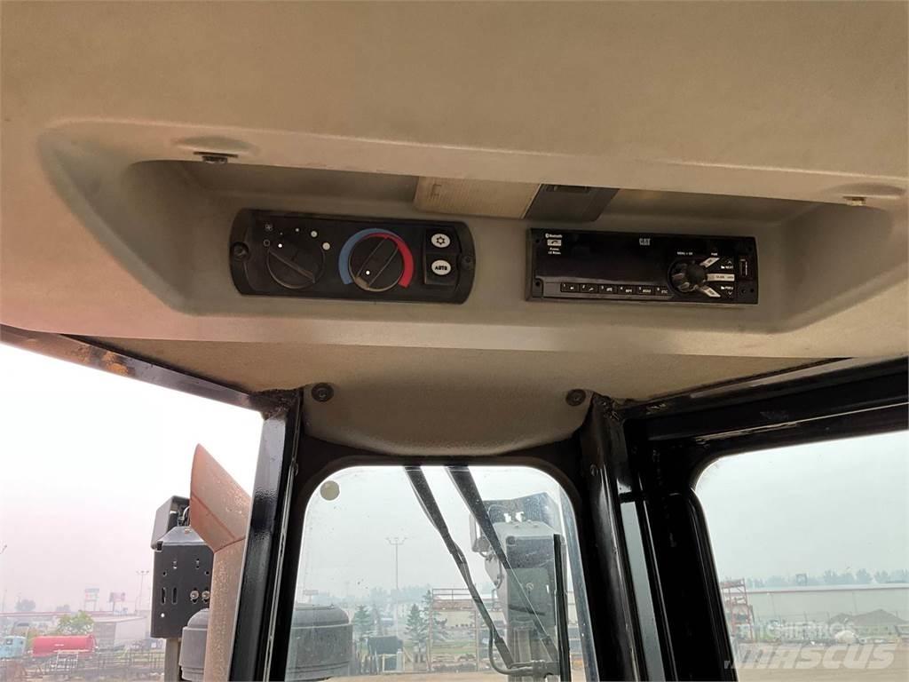 CAT D8T Rupsdozers