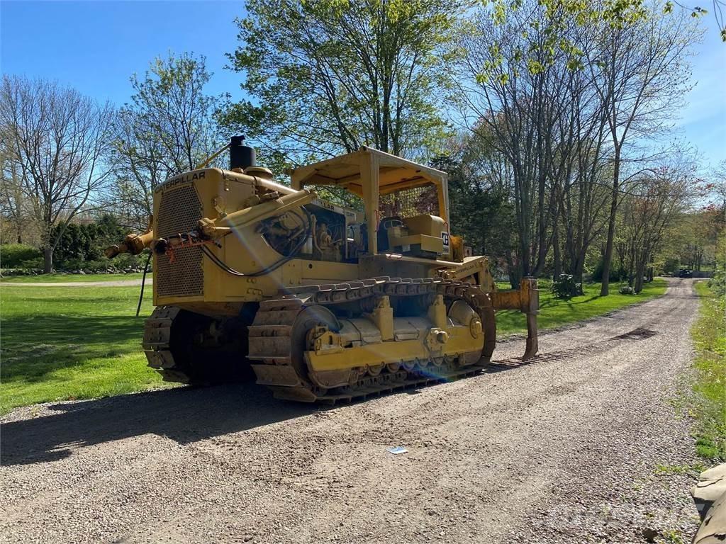 CAT D9G Rupsdozers