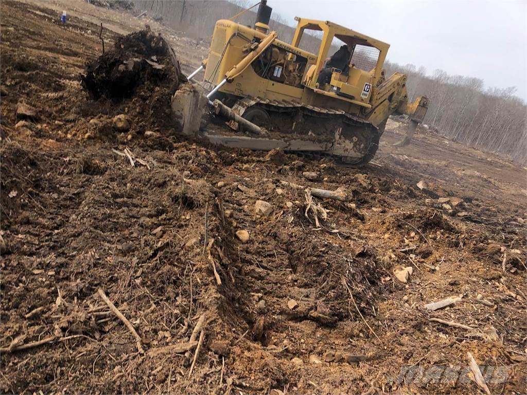 CAT D9G Rupsdozers