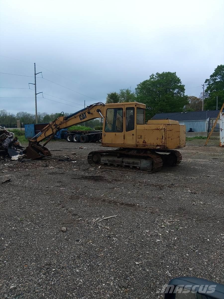 CAT E110B Rupsgraafmachines