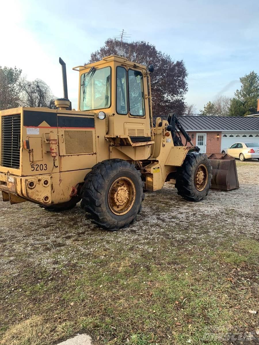 CAT IT18B Wielladers