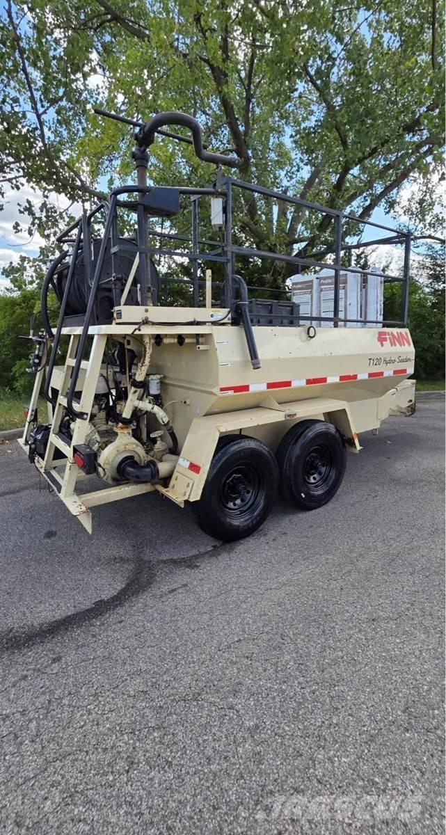 Finn T120 Silo's