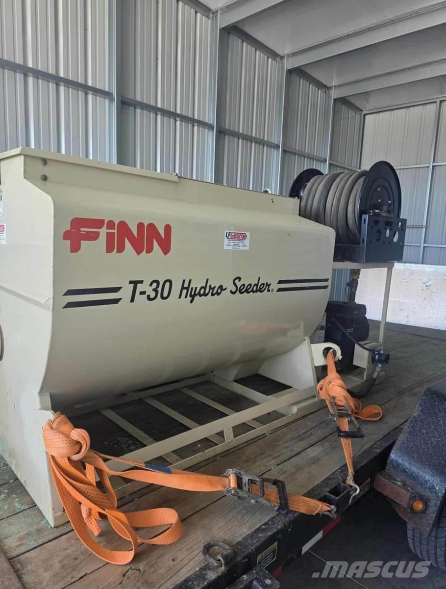 Finn T30 Silo's