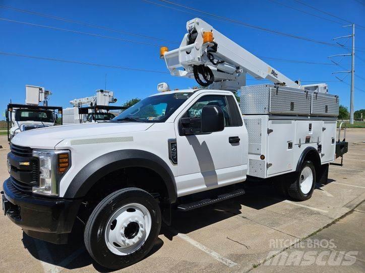 Ford F-450 Auto hoogwerkers