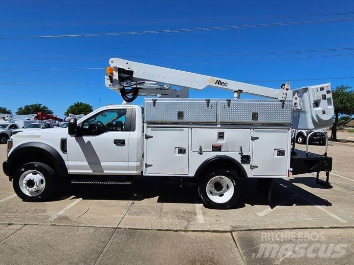 Ford F-450 Auto hoogwerkers