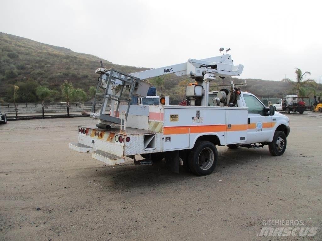 Ford F-550 Auto hoogwerkers