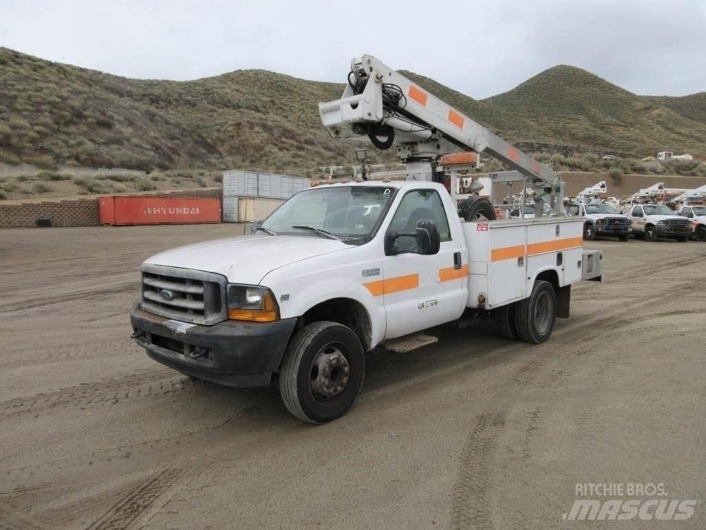 Ford F-550 Auto hoogwerkers
