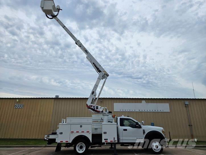 Ford F-550 Auto hoogwerkers