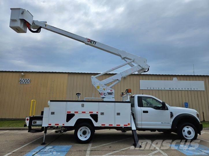 Ford F-550 Auto hoogwerkers