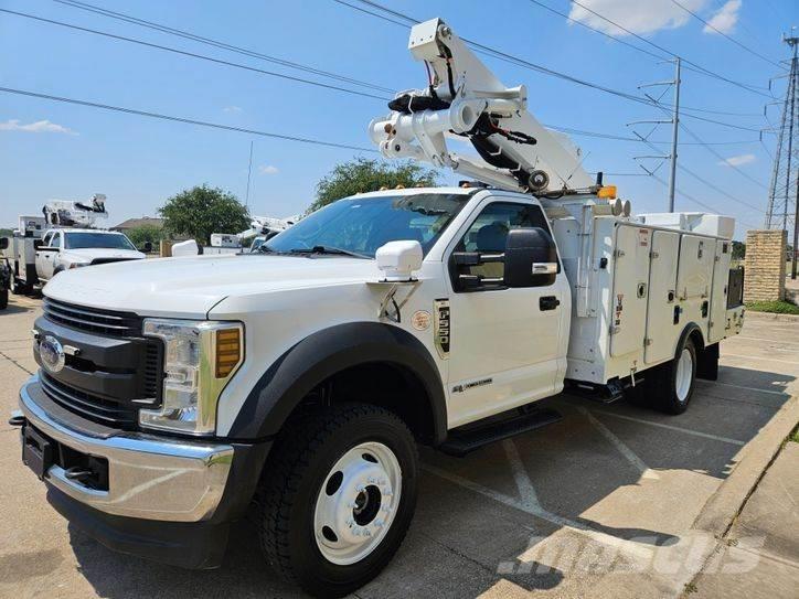Ford F-550 Auto hoogwerkers