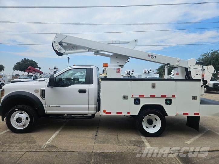 Ford F-550 Auto hoogwerkers