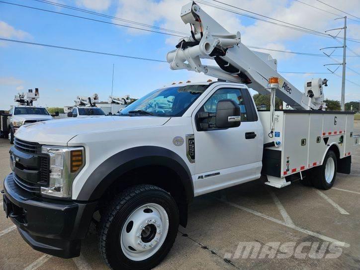 Ford F-550 Auto hoogwerkers