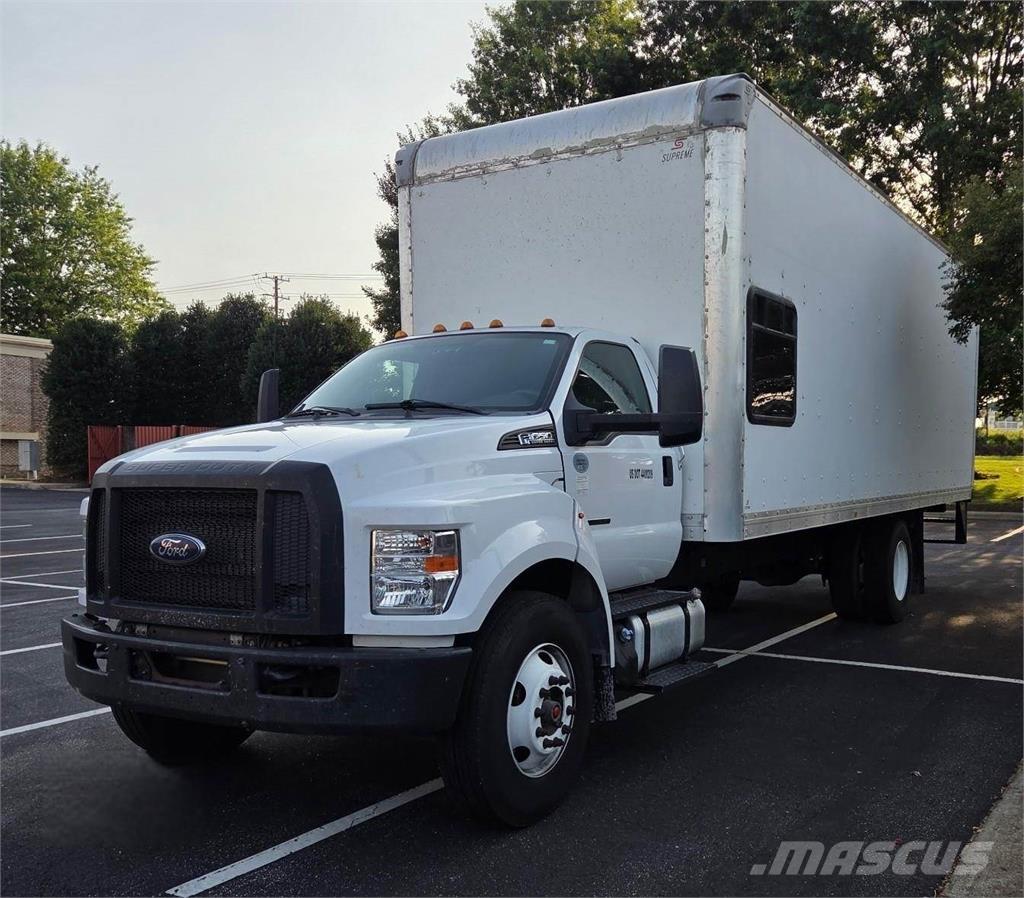 Ford F-650 Bakwagens met gesloten opbouw
