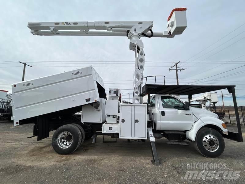 Ford F-750 Auto hoogwerkers