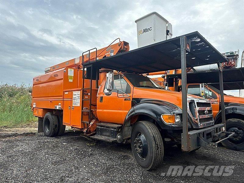Ford F-750 Auto hoogwerkers