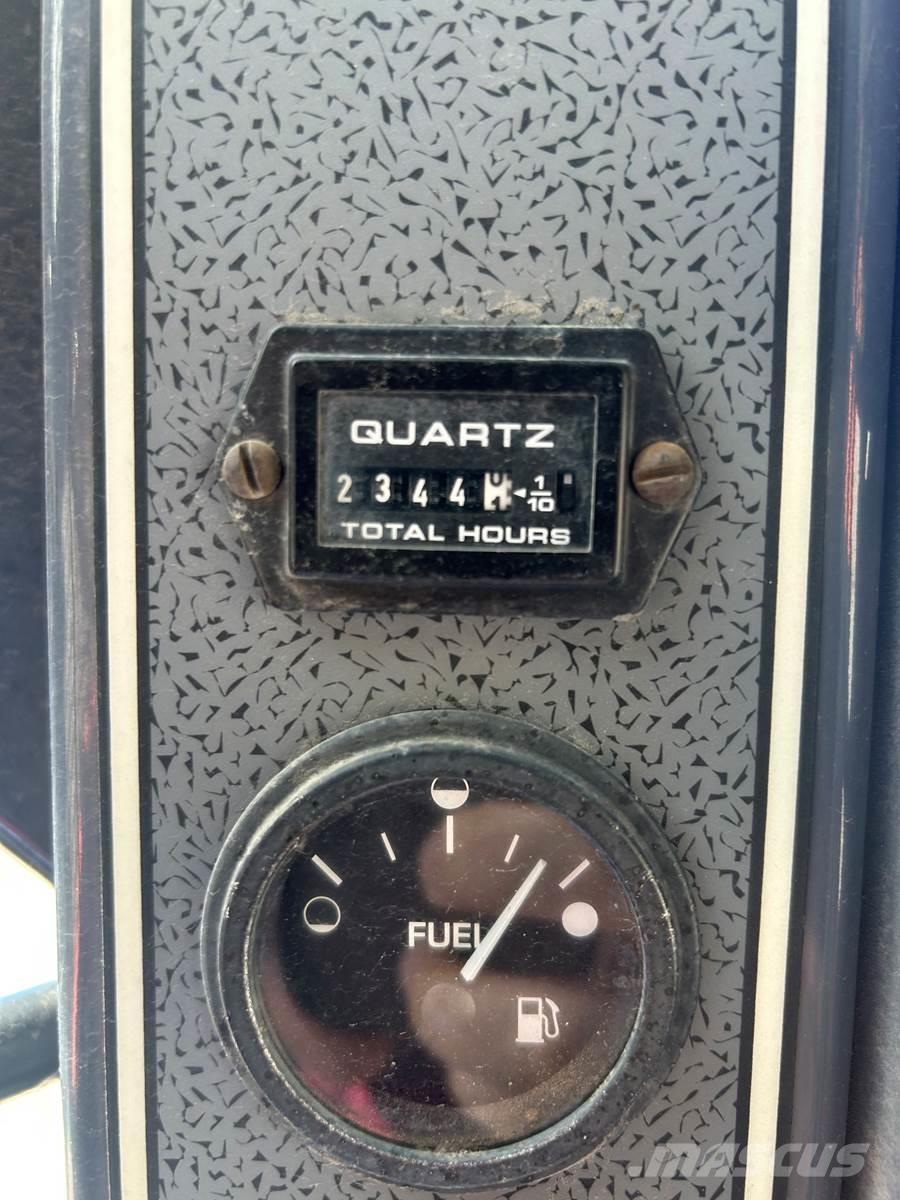 Gehl 5640E Rupsladers