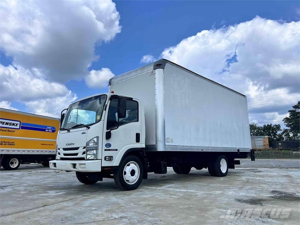 Isuzu NRR Bakwagens met gesloten opbouw