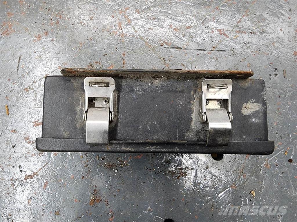  Unmarked Elektronik