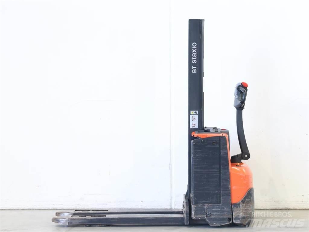 BT SWE080L Meeloop stapelaar