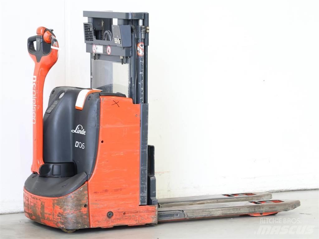 Linde D06/1160 Meeloop stapelaar