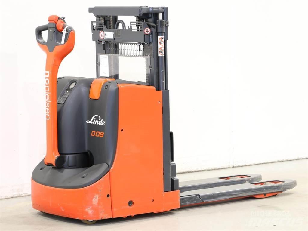 Linde D08/1160 Meeloop stapelaar