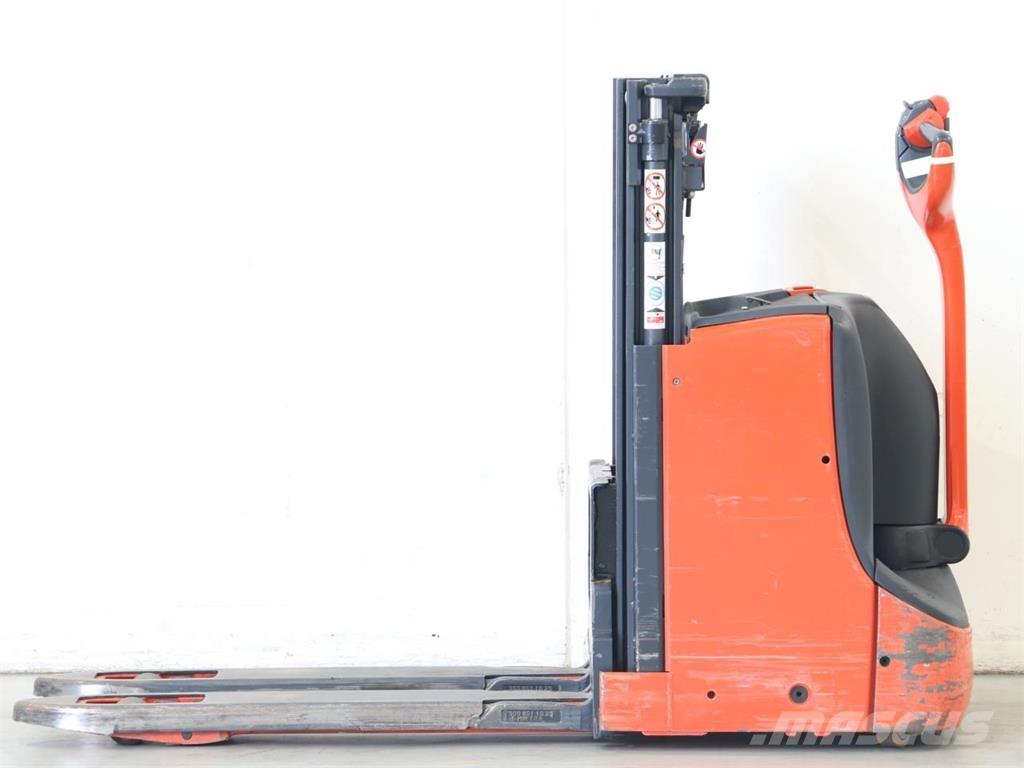 Linde D08/1160 Meeloop stapelaar