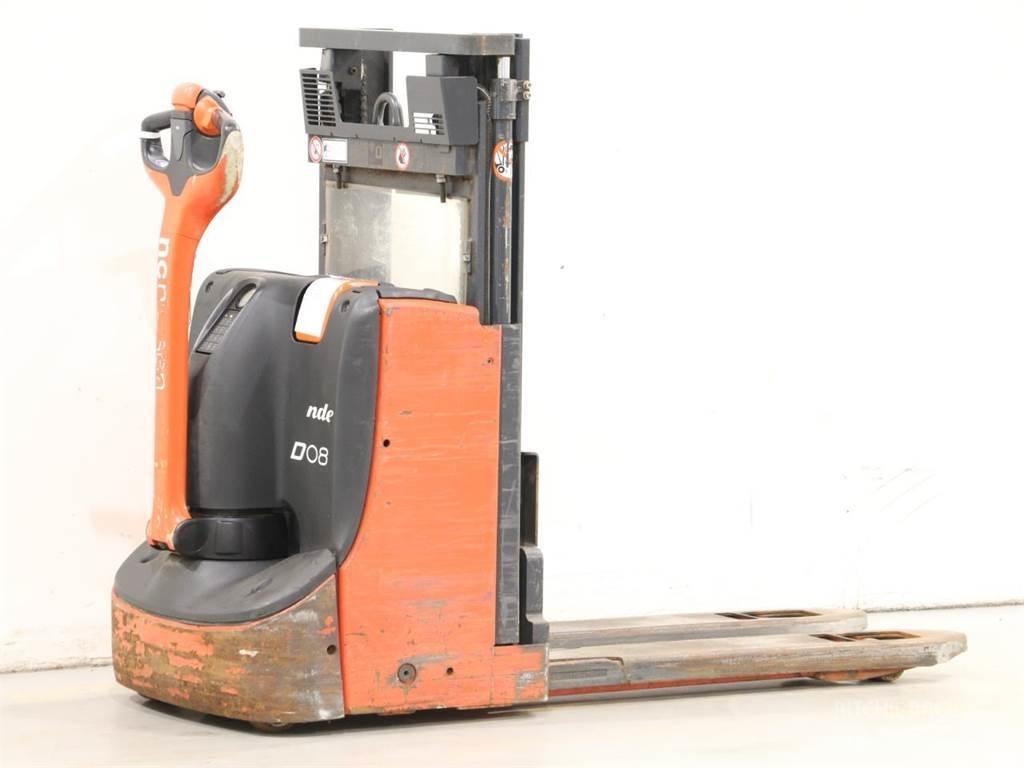 Linde D08/1160-00 Meeloop stapelaar