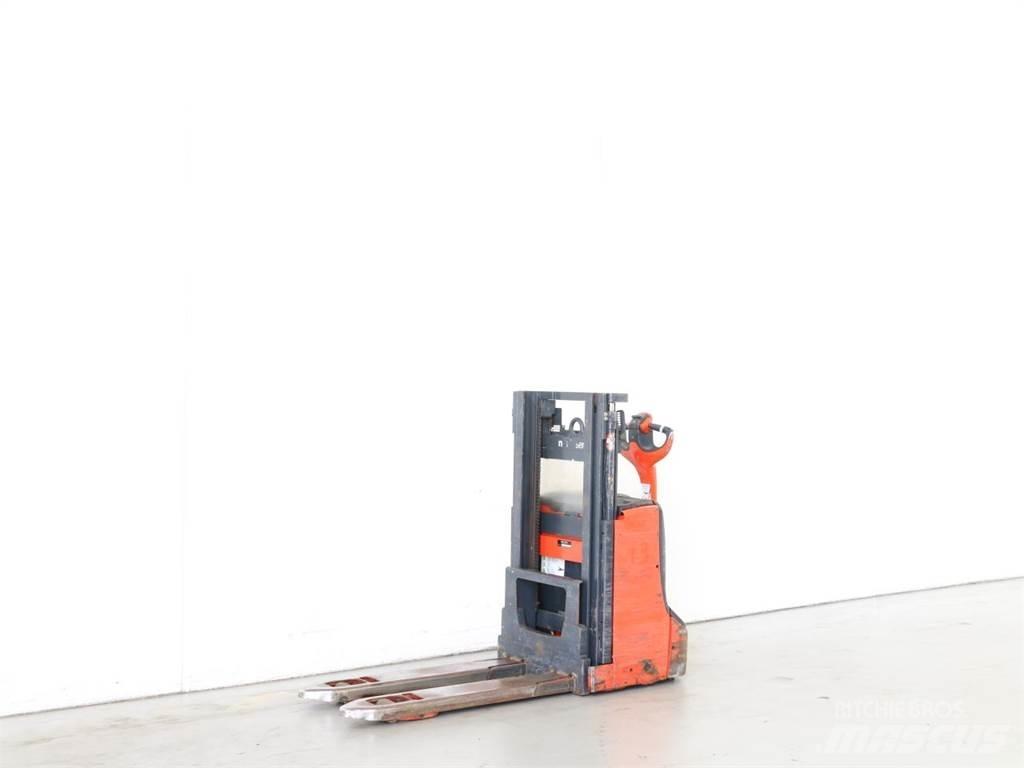 Linde D08/1160-00 Meeloop stapelaar