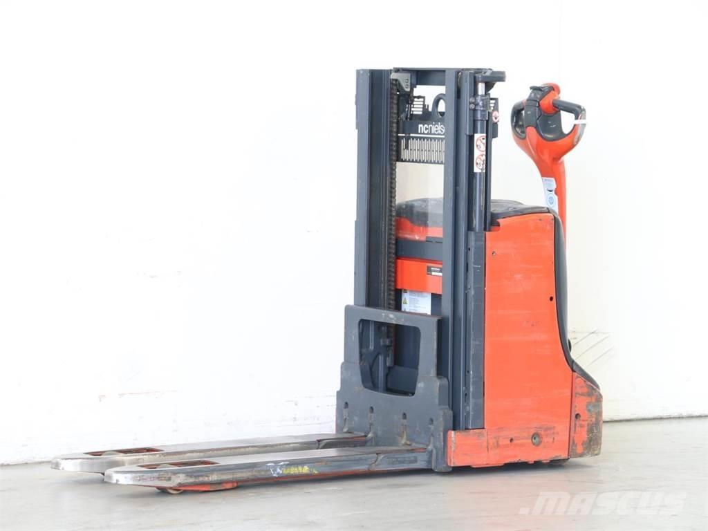 Linde D08/1160-00 Meeloop stapelaar