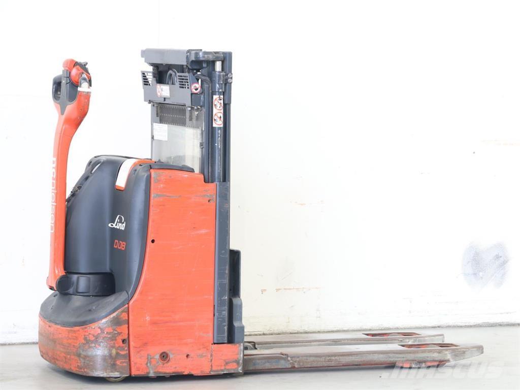 Linde D08/1160-00 Meeloop stapelaar