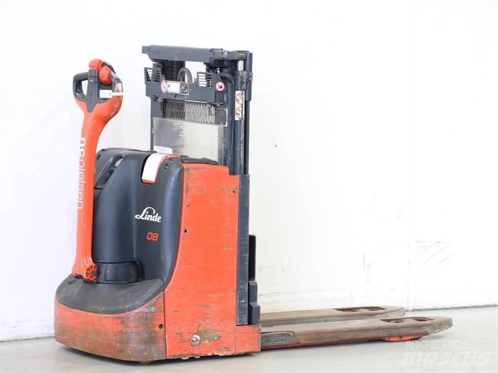 Linde D08/1160-01 Meeloop stapelaar