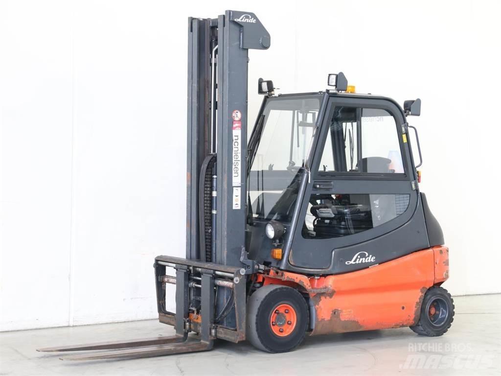 Linde E25/336-03 Elektrische heftrucks