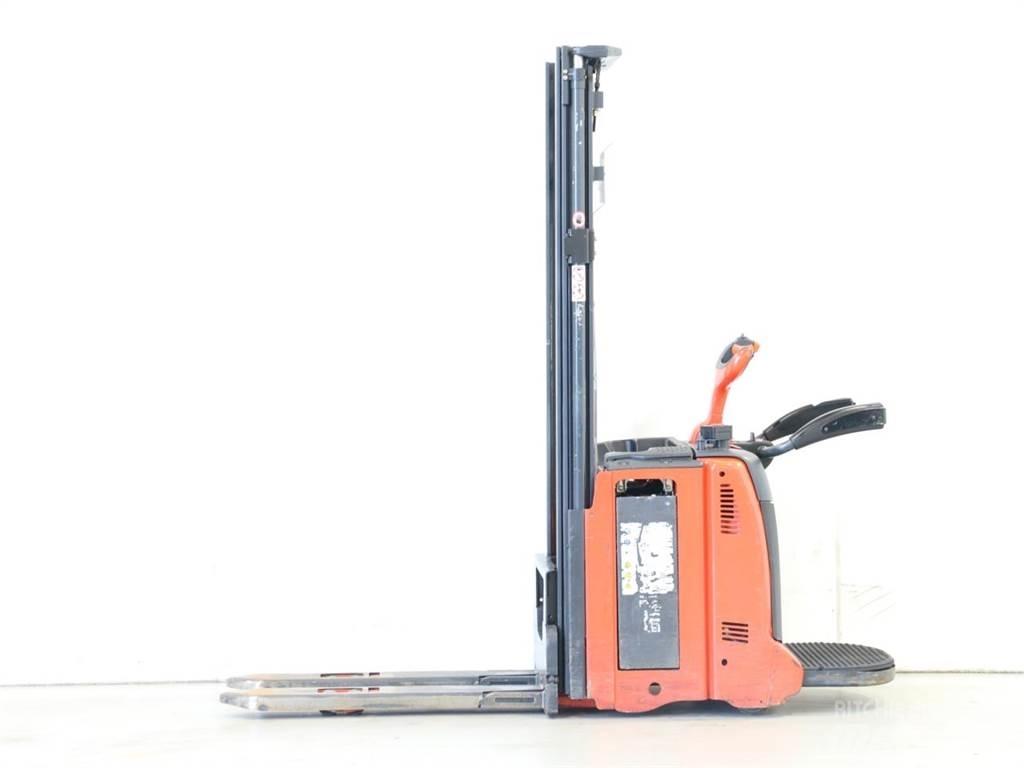 Linde L12AP/133-00 Meeloop stapelaar