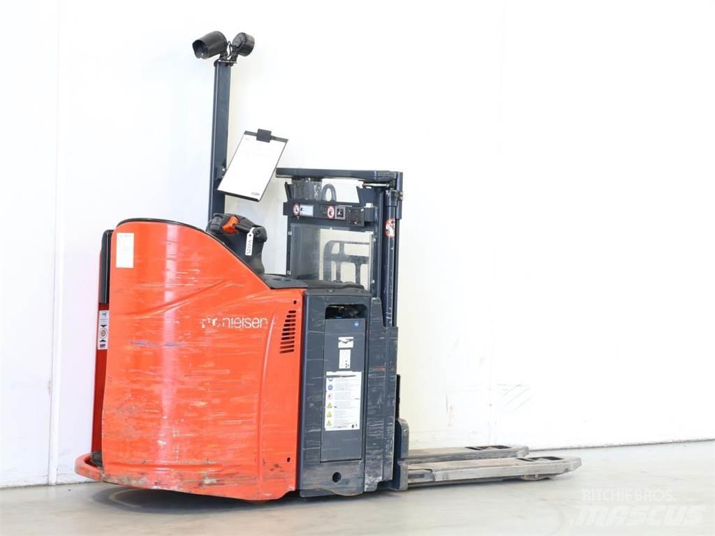 Linde L12LSP/133 Meeloop stapelaar