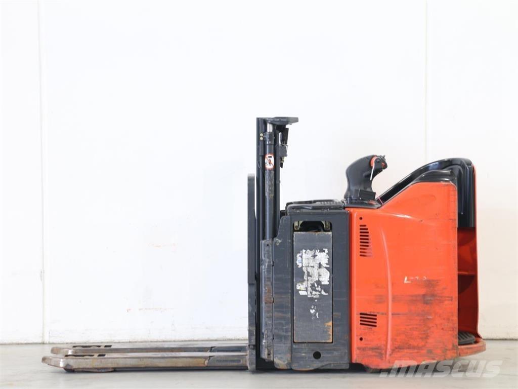 Linde L12LSP/133 Meeloop stapelaar