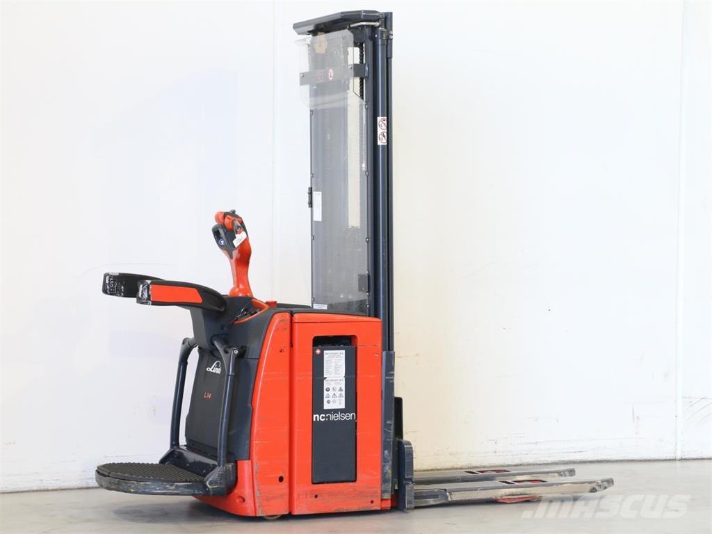 Linde L14AP/1173 Meeloop stapelaar