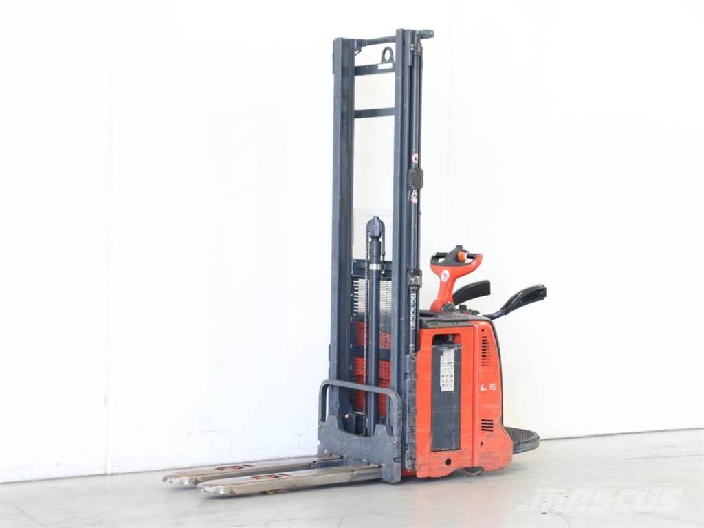 Linde L14AP/133 Meeloop stapelaar