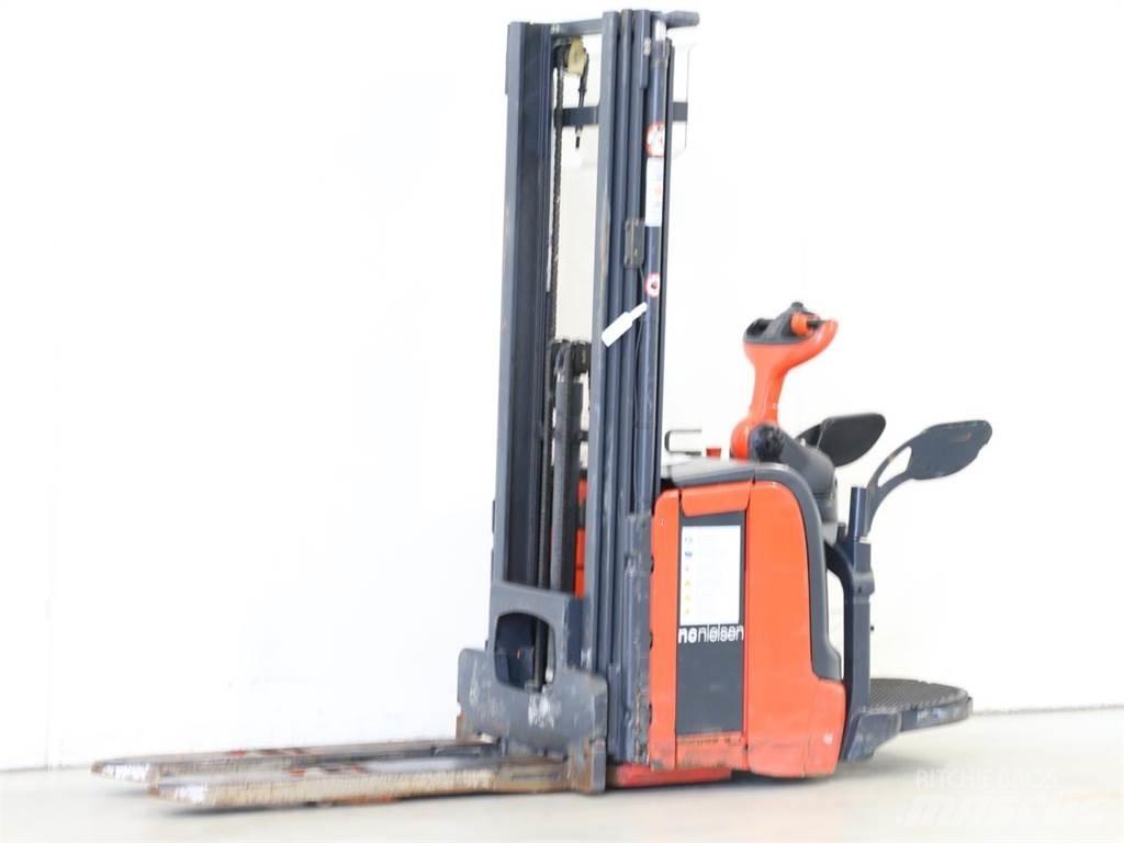 Linde L14API/372 Meeloop stapelaar