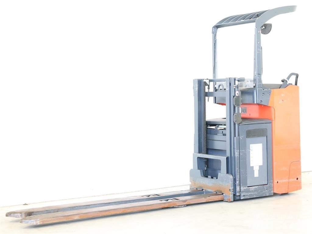 Linde L14R/1174 Meeloop stapelaar